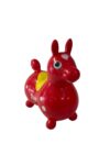 Rotes Hüpftier in Form eines Pferdes. Es hat einen gelben Rücken und trägt die Aufschrift "Rody".